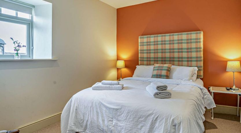 Photo of 3 Bed in St Davids