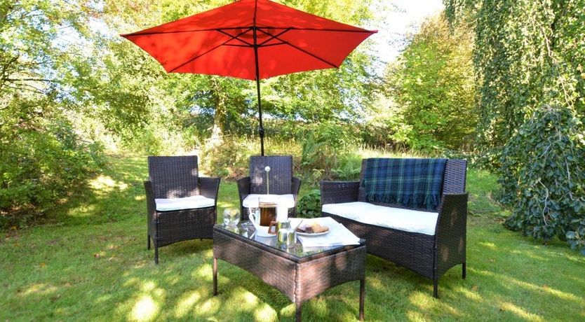 Photo of 2 Bed in Chapel-en-le-Frith