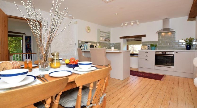 Photo of 2 Bed in Chapel-en-le-Frith