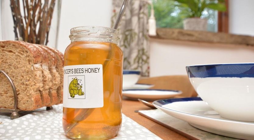 Photo of 2 Bed in Chapel-en-le-Frith