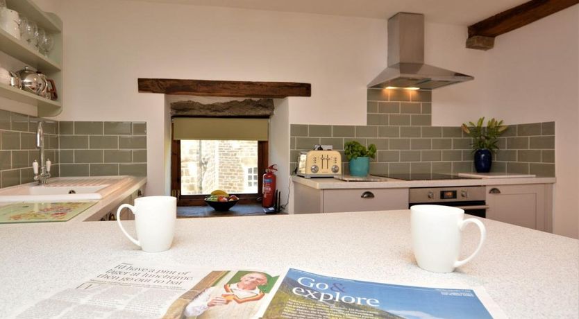 Photo of 2 Bed in Chapel-en-le-Frith