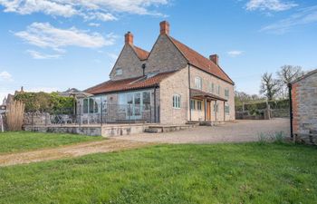 5 Bed in Wells Holiday Cottage