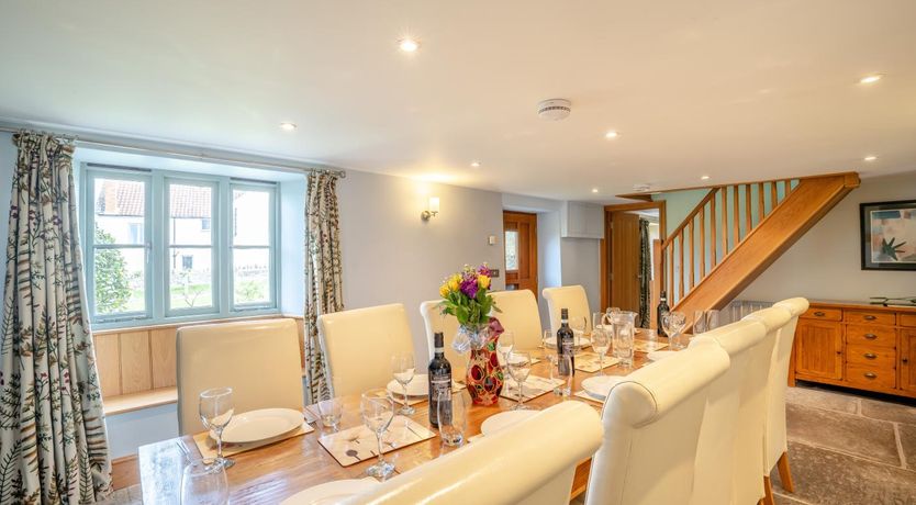 Photo of 5 Bed in Wells