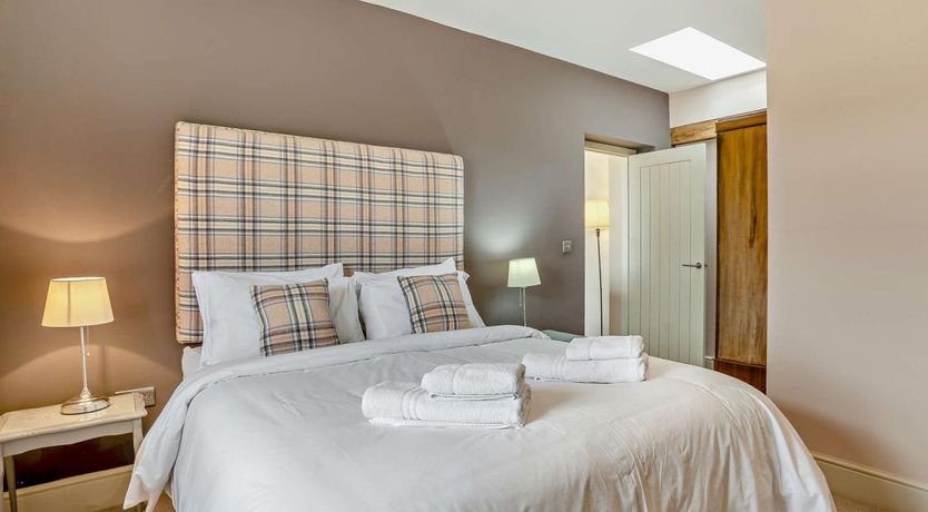 Photo of 1 Bed in Haverfordwest