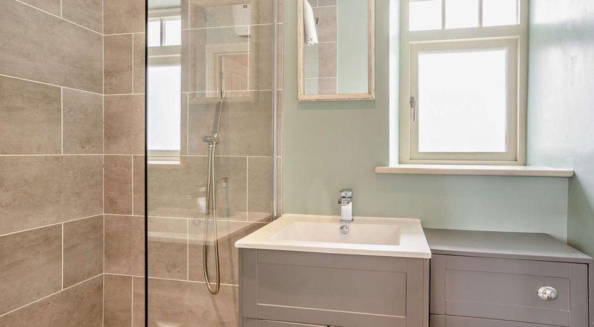 Photo of 1 Bed in Haverfordwest