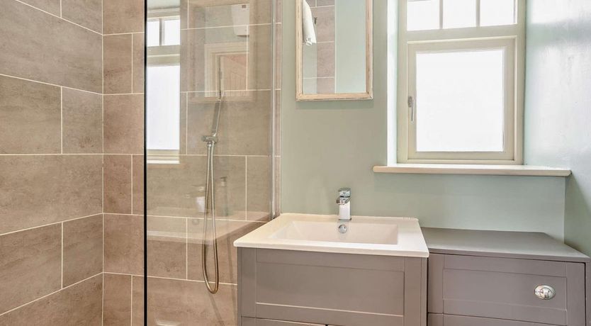 Photo of 1 Bed in St Davids