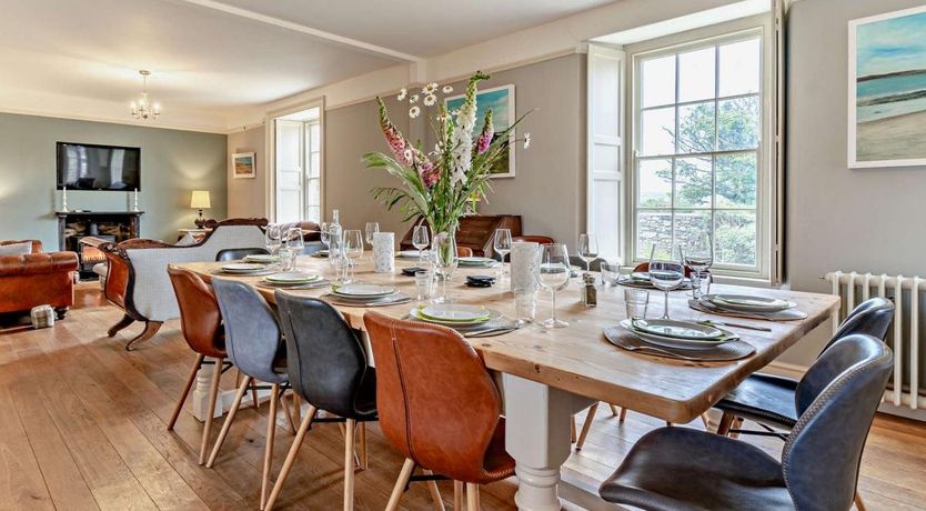 Photo of 5 Bed in St Davids