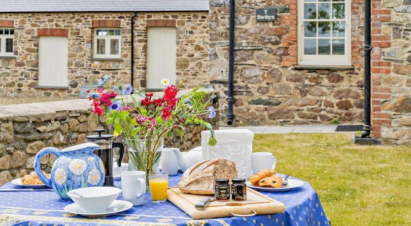 Photo of 3 Bed in Haverfordwest