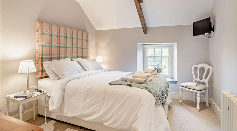 Photo of 3 Bed in Haverfordwest