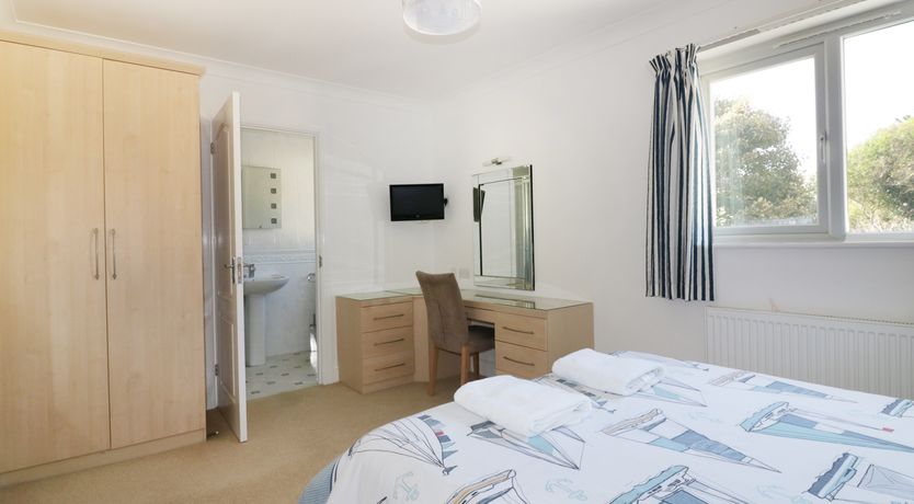 Photo of 8 Harlyn Mews