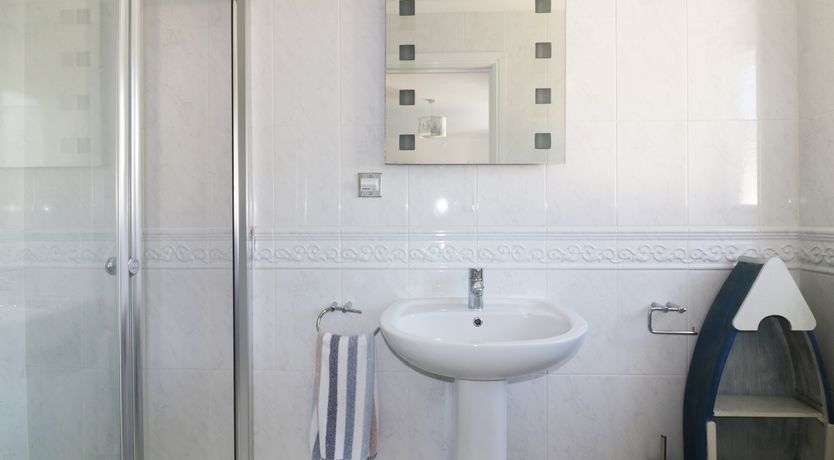 Photo of 8 Harlyn Mews