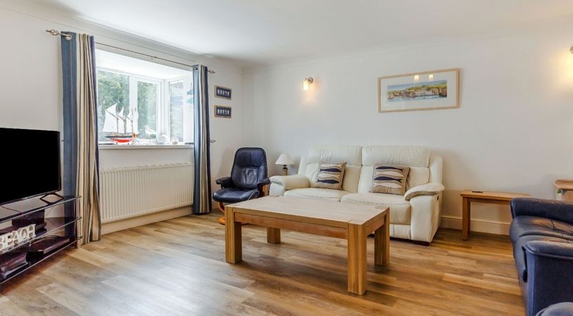 Photo of 8 Harlyn Mews