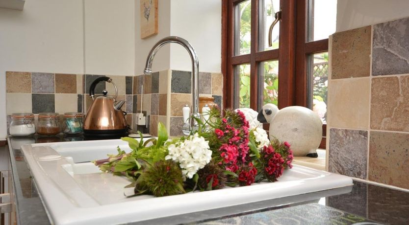 Photo of 1 Bed in Broadway