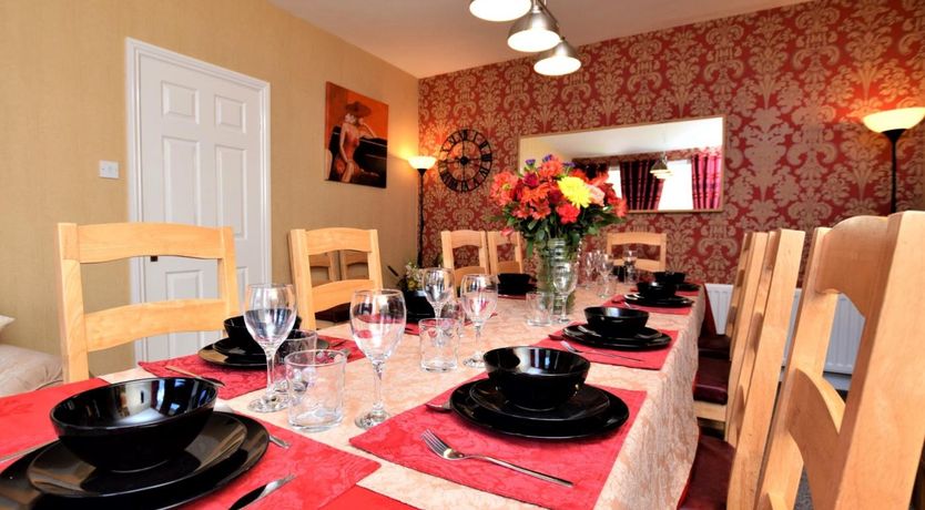 Photo of 5 Bed in Alnwick