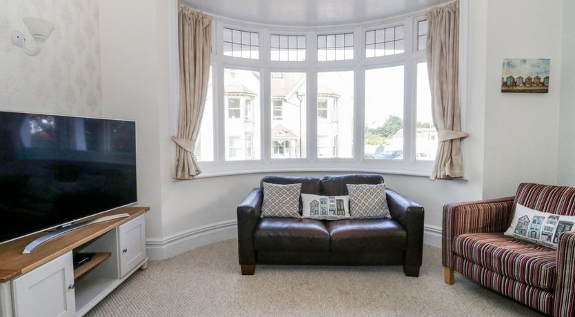 Photo of 20 Ulwell Road