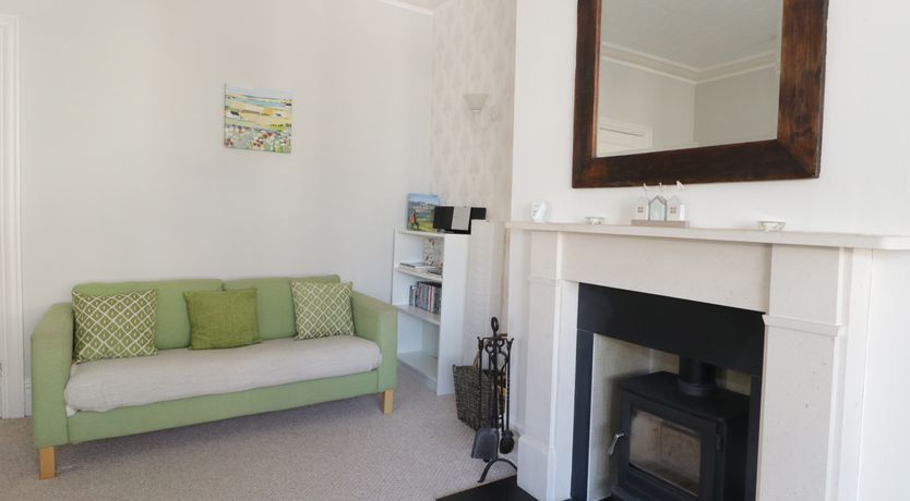 Photo of 20 Ulwell Road