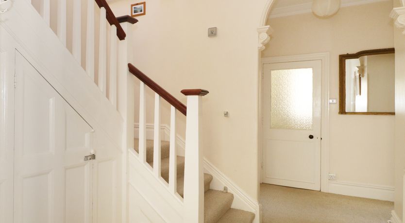 Photo of 20 Ulwell Road