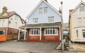 Photo of 20 Ulwell Road