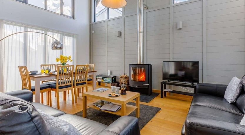 Photo of 3 Bed in Ashreigney