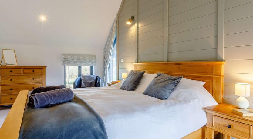 Photo of 3 Bed in Ashreigney