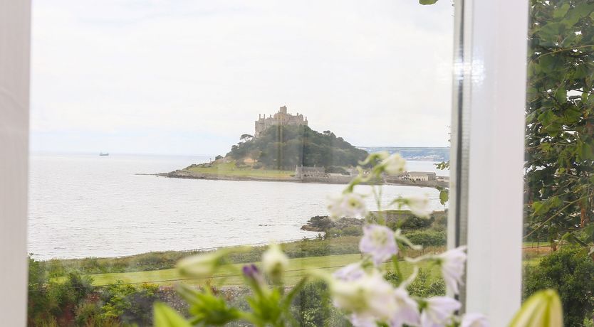 Photo of Greeb Rocks Cottage