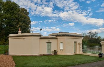 West Lodge Villa