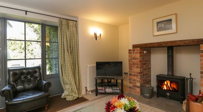 Photo of Kings Cottage - South