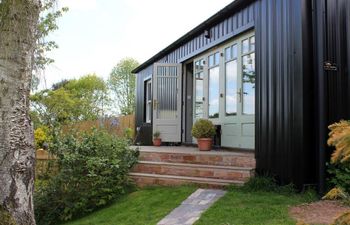 The Tin Barn Holiday Cottage