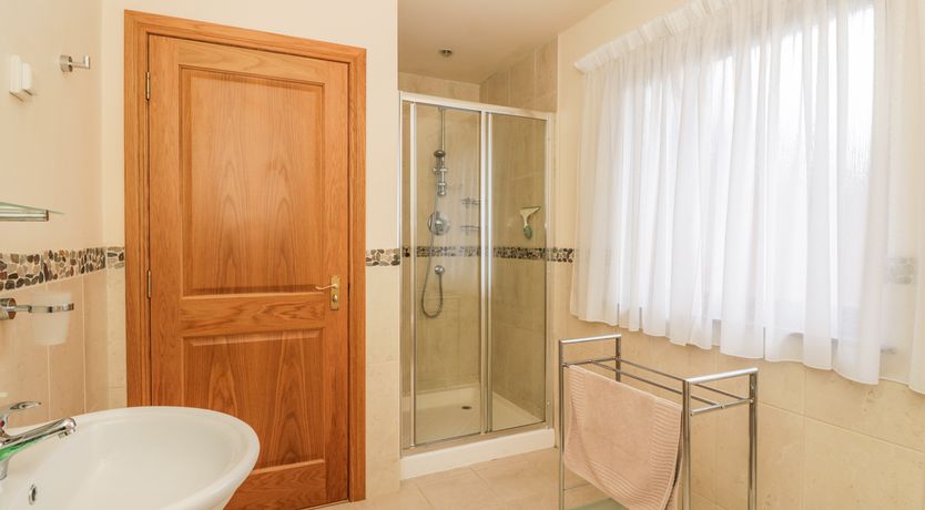 Photo of Burnside Lodge (Lodge 1, Glengoulandie)