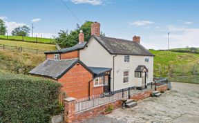 Photo of 3 Bed in Welshpool