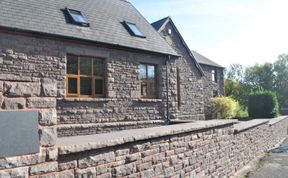 Photo of 2 Bed in Abergavenny