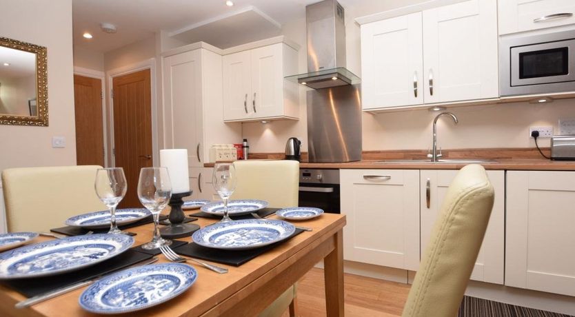 Photo of 2 Bed in Roslin