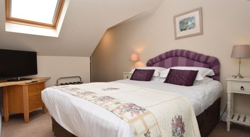 Photo of 2 Bed in Roslin