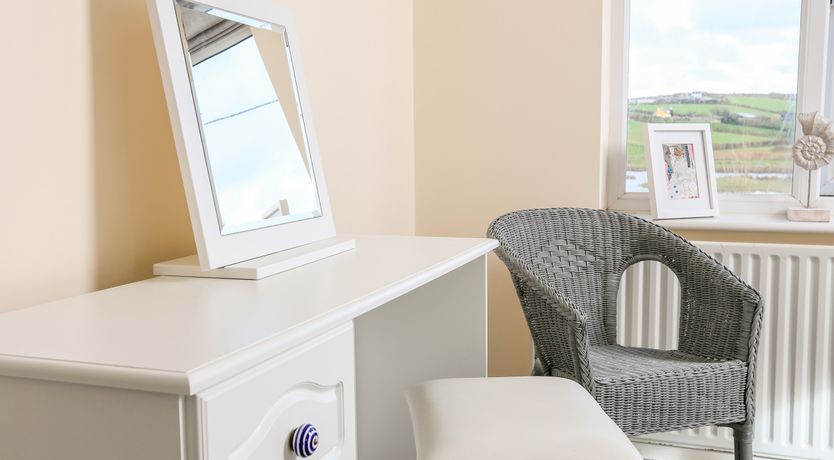 Photo of 10 Thurlestone Rock