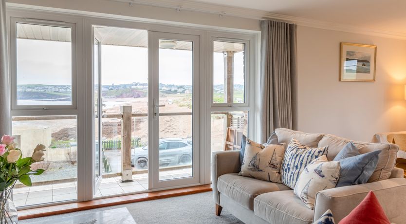 Photo of 10 Thurlestone Rock