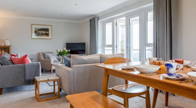 Photo of 10 Thurlestone Rock