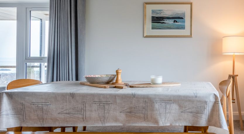 Photo of 10 Thurlestone Rock