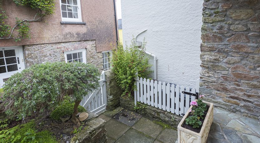 Photo of 11 Robinsons Row