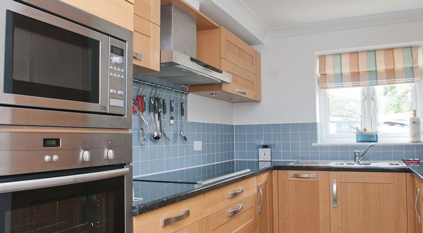 Photo of 16 Bolt Head