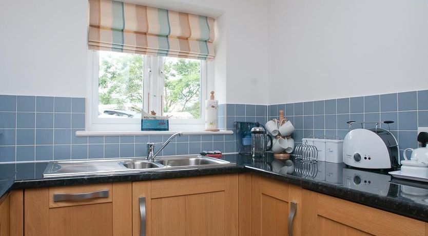 Photo of 16 Bolt Head