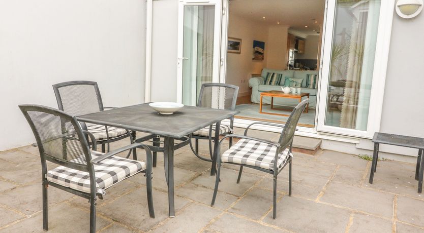 Photo of 16 Bolt Head