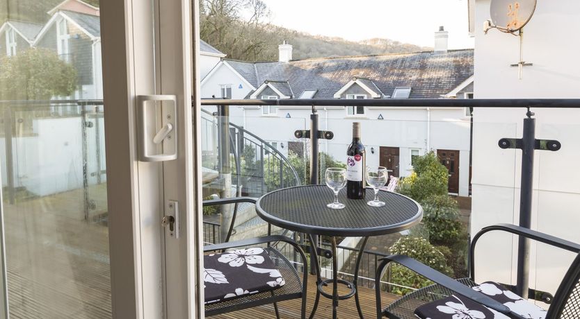 Photo of 19 Bolt Head