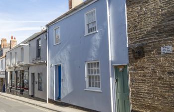 29 Fore Street Holiday Cottage