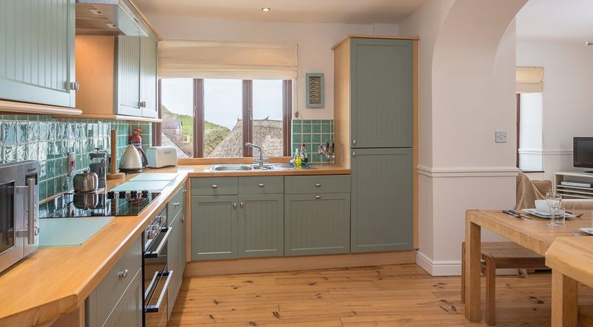 Photo of 2 Armada House