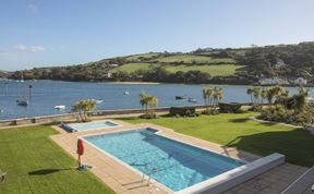 Photo of 36 The Salcombe