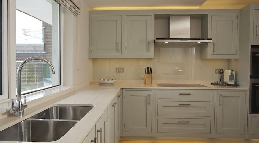 Photo of 2 Hamstone Court