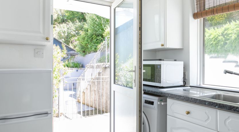 Photo of 2 Rockmount