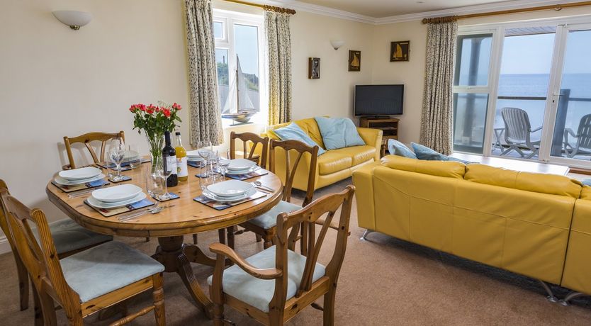 Photo of 3 Thurlestone Rock