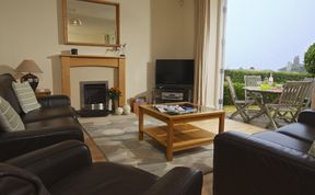 Photo of 3 Combehaven