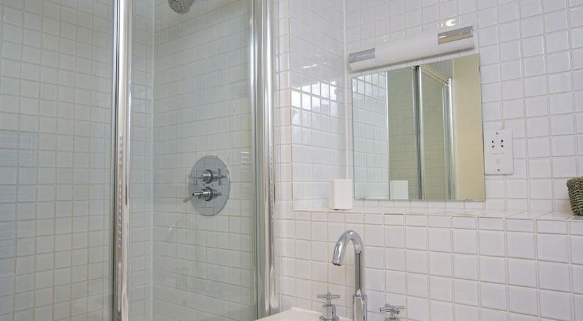 Photo of 3 Combehaven